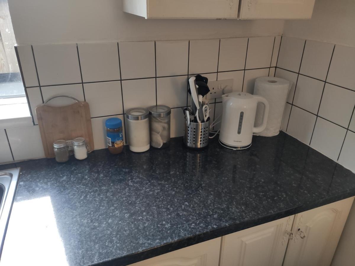 Whitchurch 1 Bedroom Apartment 卡迪夫 外观 照片